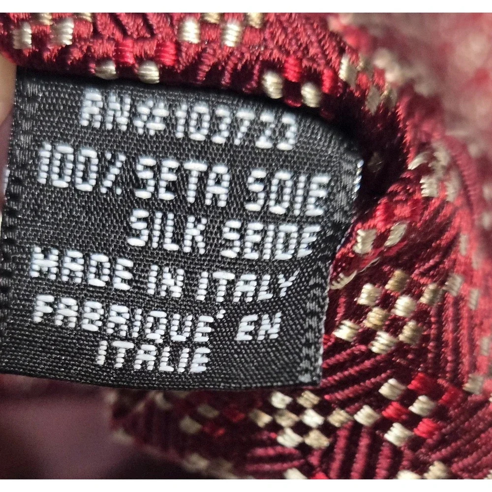 Giorgio Armani Mens Italian 100% Silk Necktie Maroon/Cream Jacquard 4